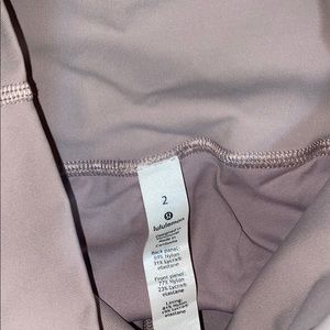 Lululemon leggings